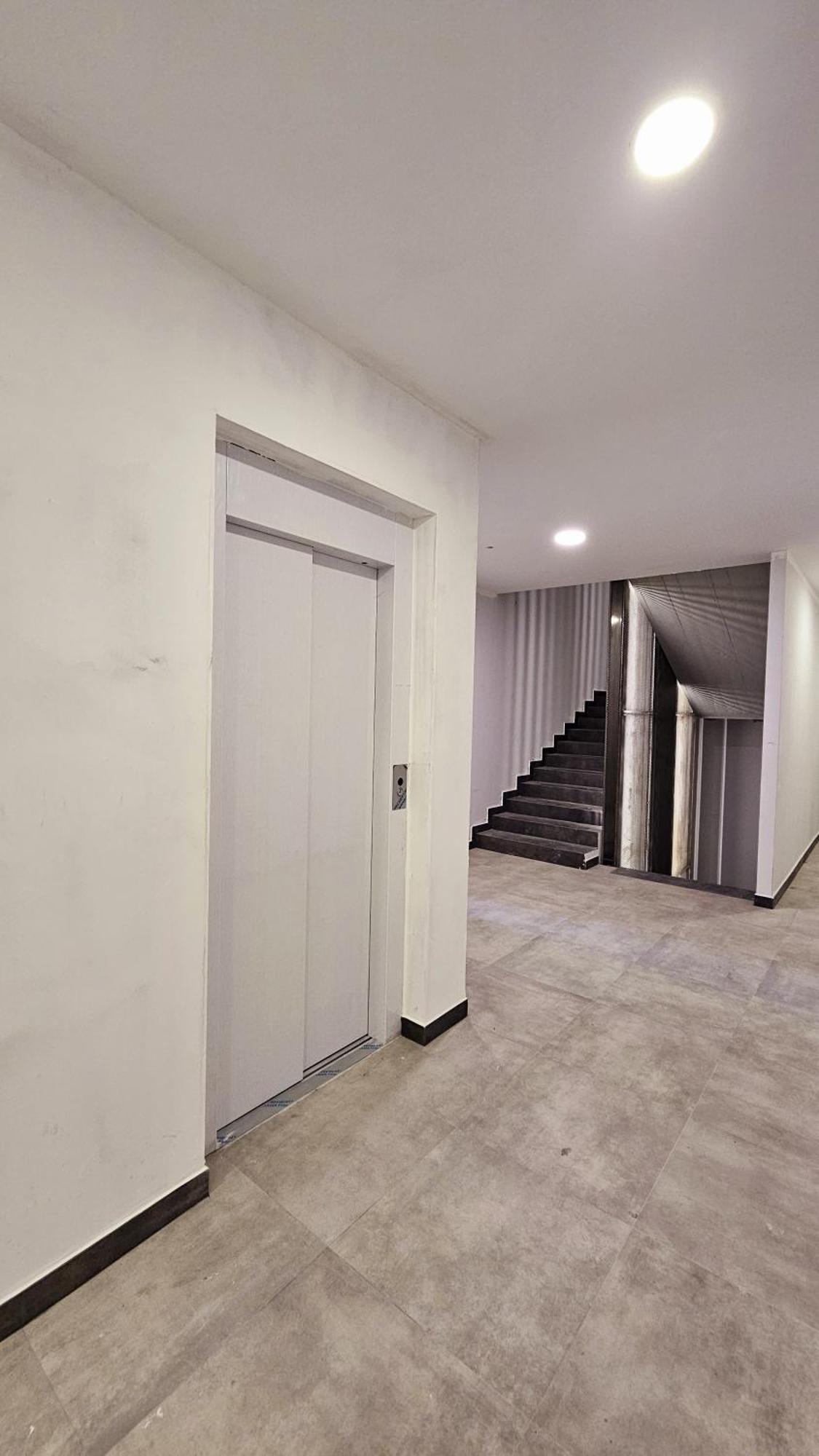 The Stopover Suite House 菲乌米奇诺 外观 照片